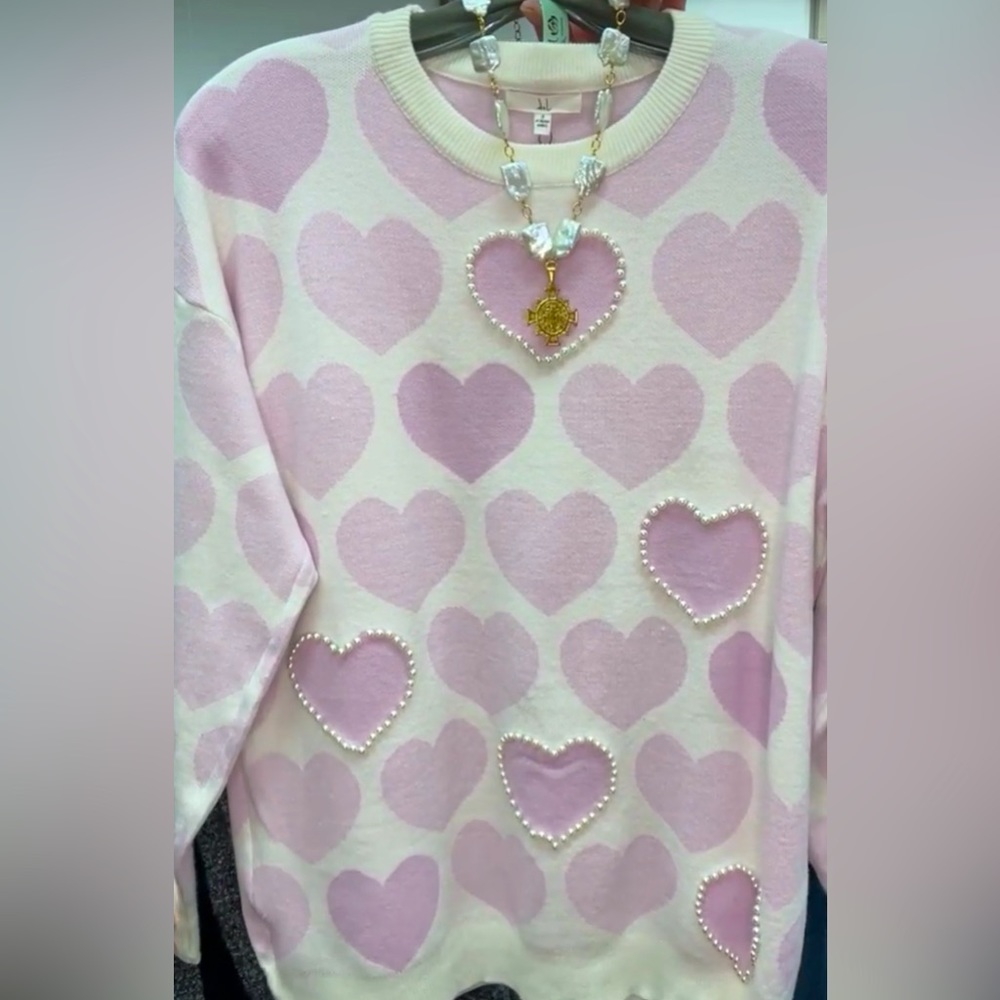 JOH Pink Women's White Pearl Heart Shaped Round Neck Sweater Soft L/S Small NEW - Picture 3 of 12